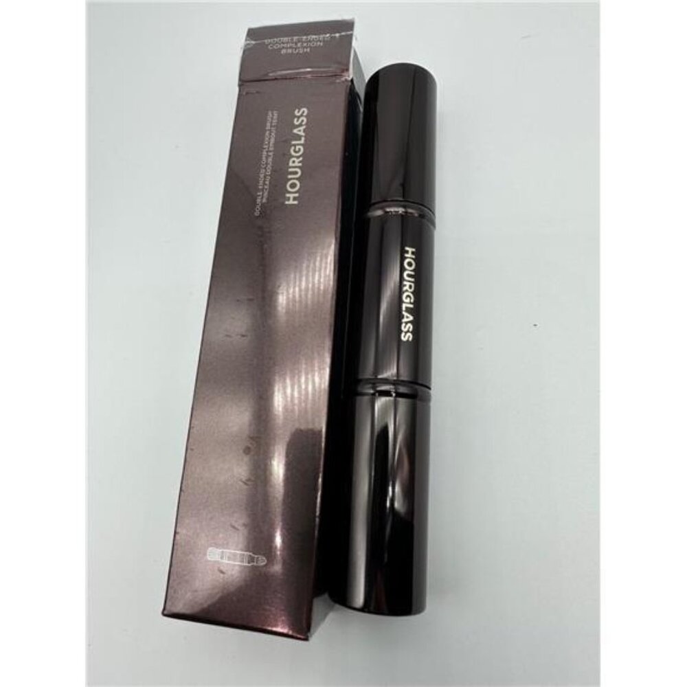 Hourglass Retractable Double Ended Complexion brushDIBS Fresh Blends Brush Set - Picture 4 of 5